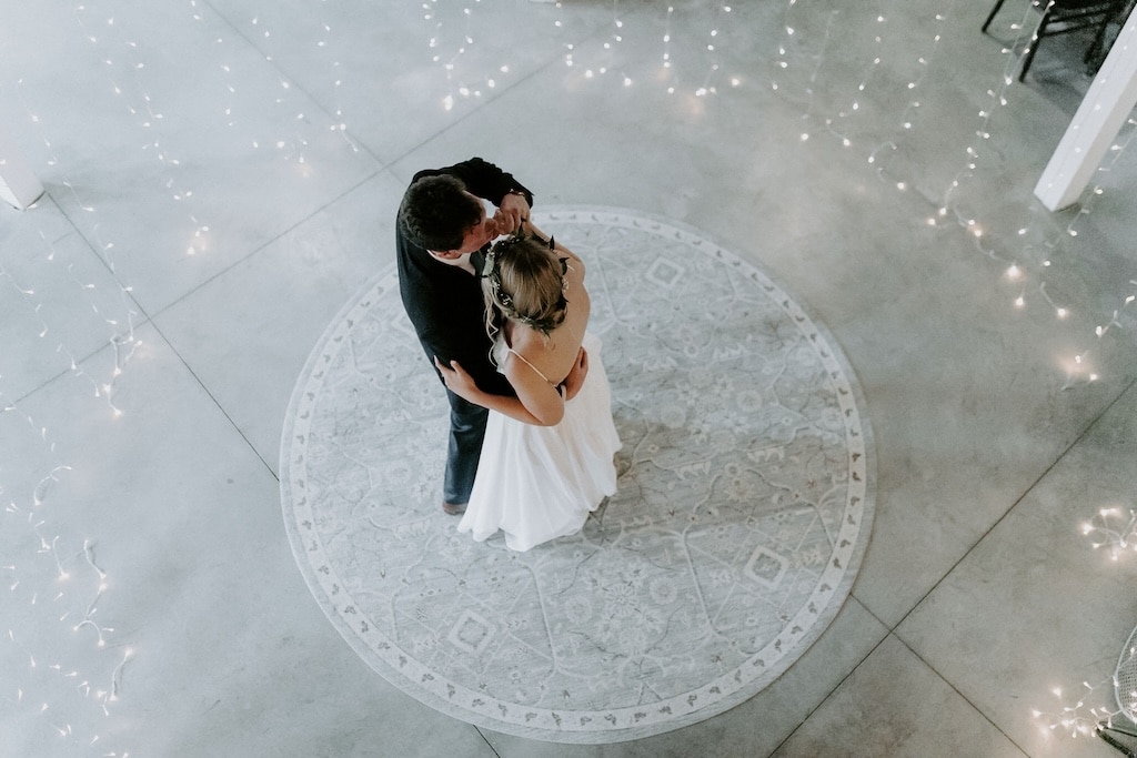 Winter Wedding Inspiration: Unique Barn Wedding Venues MN for Your Big Day