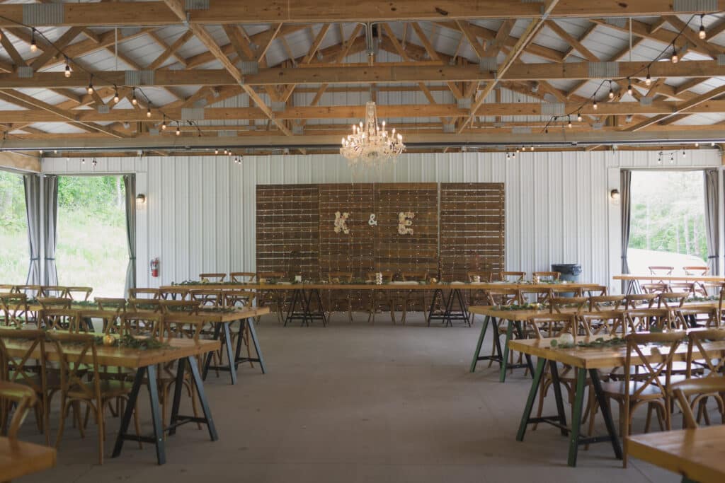 Fall Wedding Inspiration for the Best Minnesota Wedding Venues 7 Fall trends on display at our Minnesota Wedding venue.